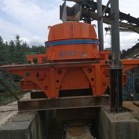 傳統(tǒng)制砂機產量少損耗大，對比后新型制砂機優(yōu)勢明顯！